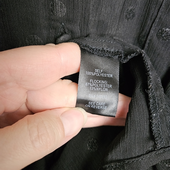 torrid Women's Sheer Flocked Polka Dot Black Button-down Shirt Size 4X - Picture 10 of 12